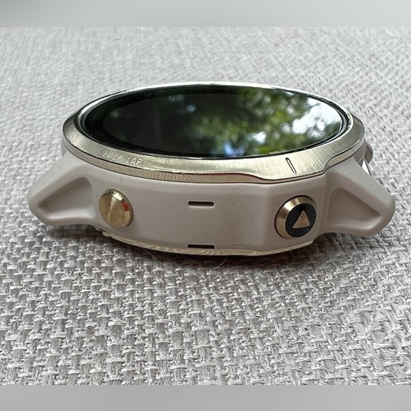 Garmin 6s sapphire 42mm smart watch - Picture 6 of 12